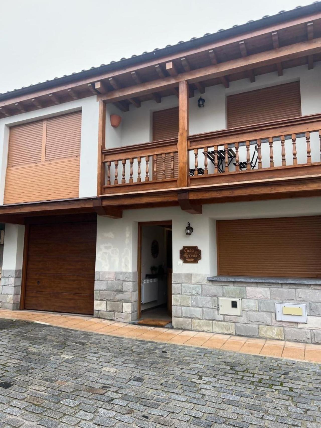 Villa Casa Moises En Bimenes Exterior foto